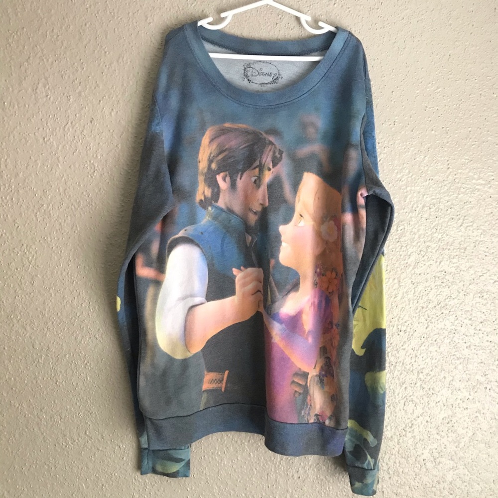 Disney Pullover tangled sweatshirt